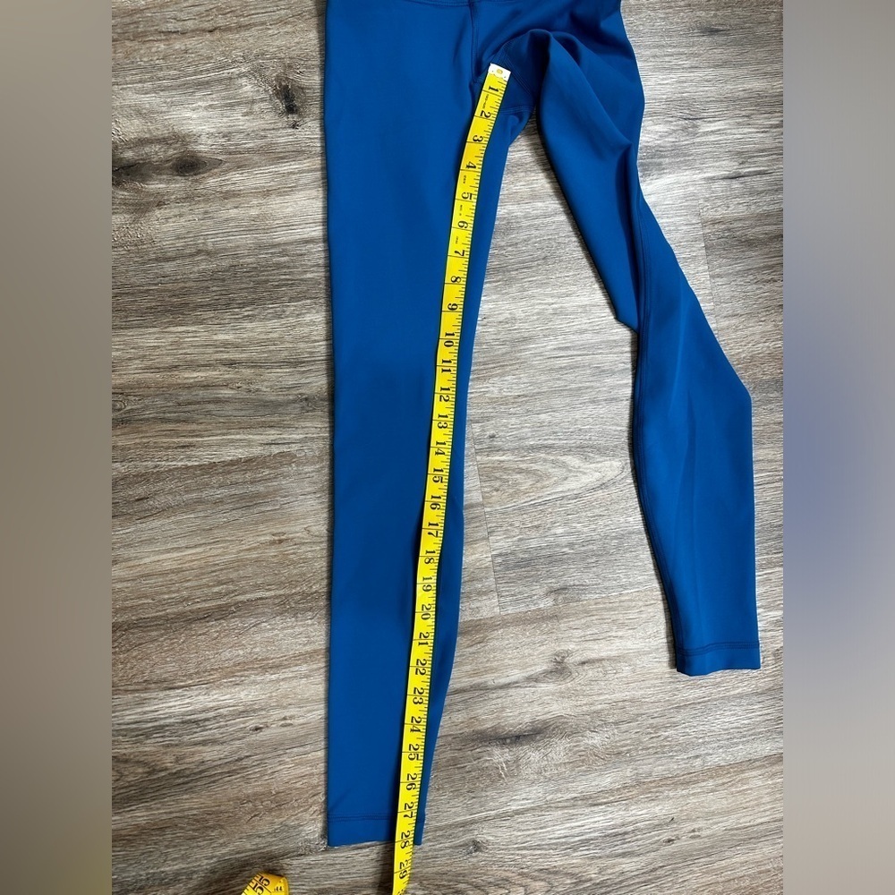 Lululemon Wunder Under High Rise Legging in Deep Marine Size 2 28” - Picture 10 of 10